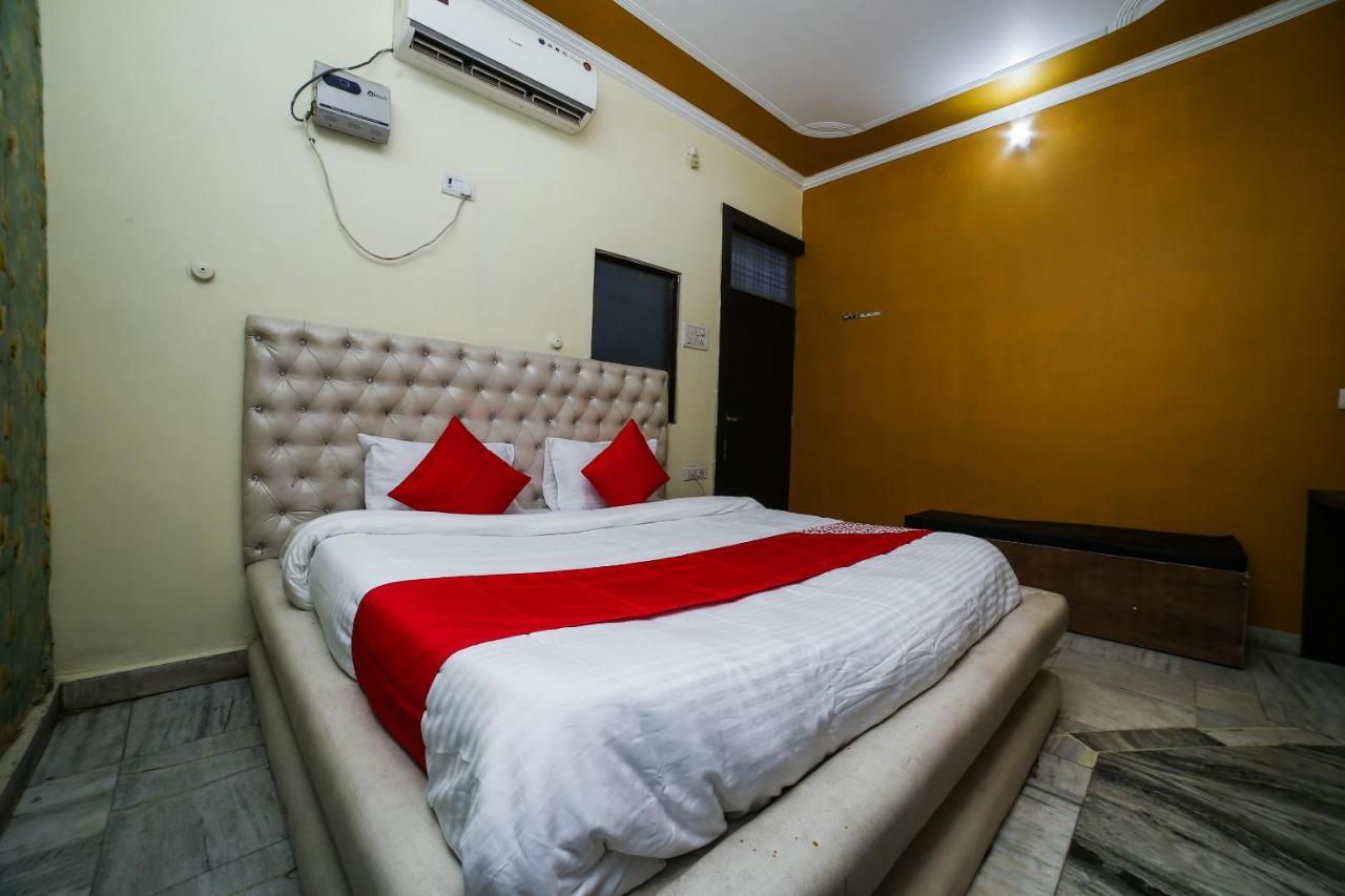 Hotel Shiv Mahima Inn By Wb Inn Prayagraj Esterno foto
