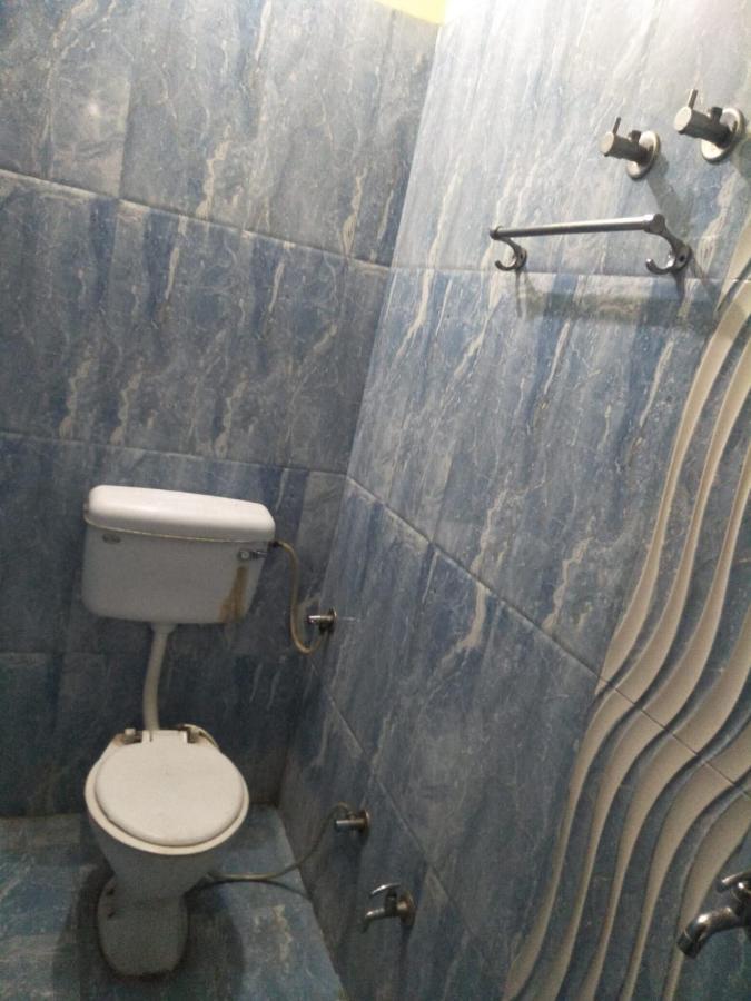 Hotel Shiv Mahima Inn By Wb Inn Prayagraj Esterno foto