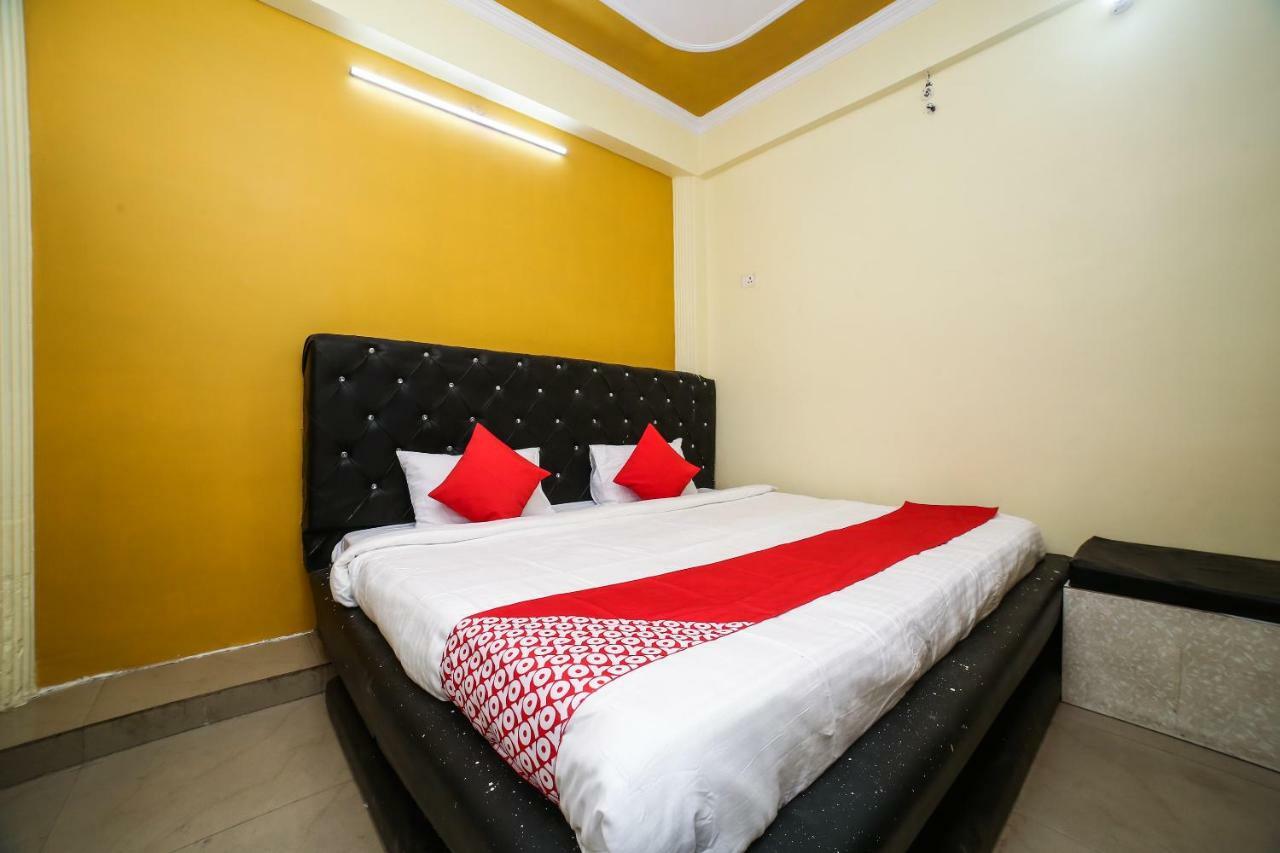 Hotel Shiv Mahima Inn By Wb Inn Prayagraj Esterno foto