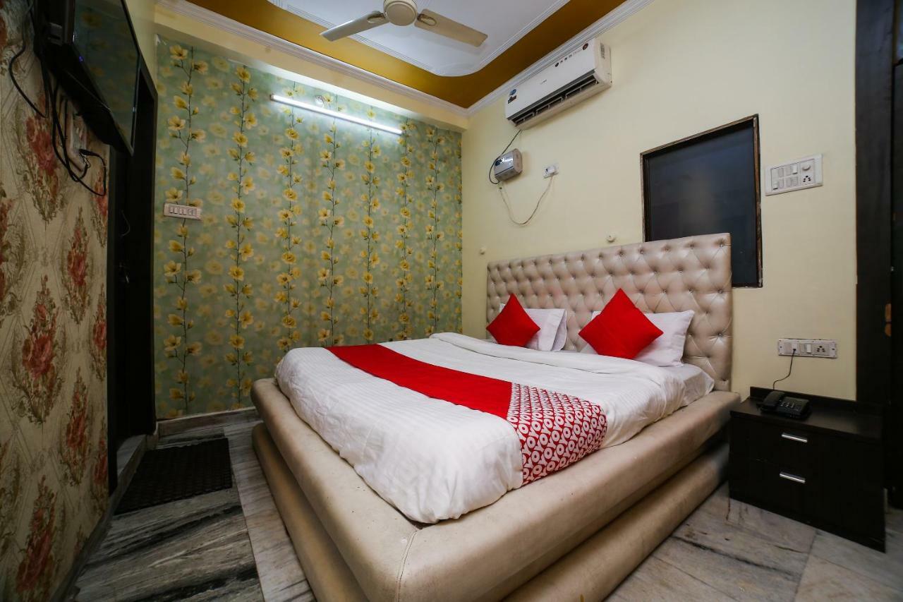 Hotel Shiv Mahima Inn By Wb Inn Prayagraj Esterno foto